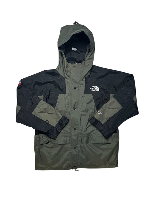 The North Face Windbreaker (XL)